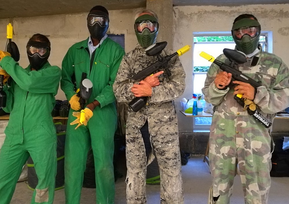 Animation paintball en plein Paris - Deskopolitan