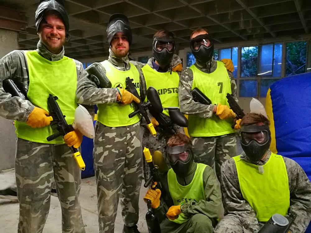 Animation paintball en plein Paris - Deskopolitan